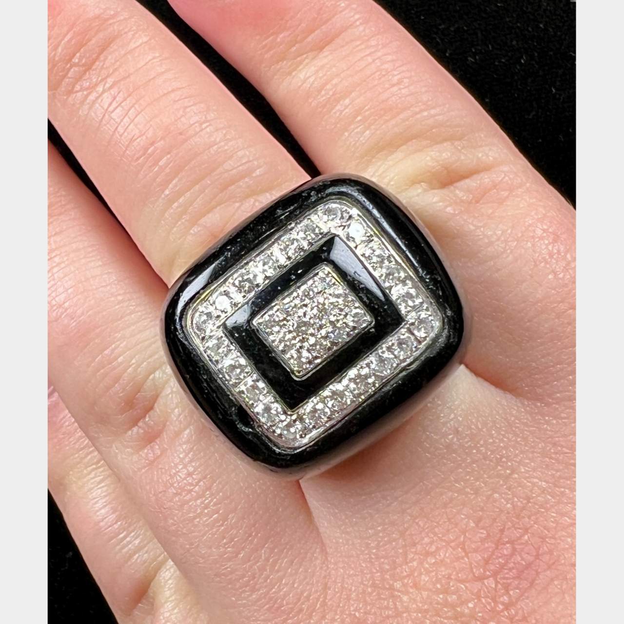 18K Onyx & Diamond Ring