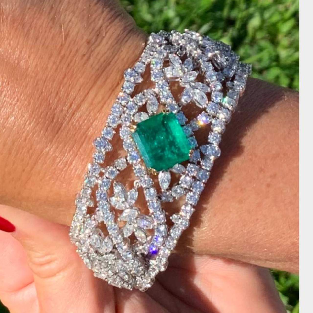 Colombian Emerald and Diamond Bracelet