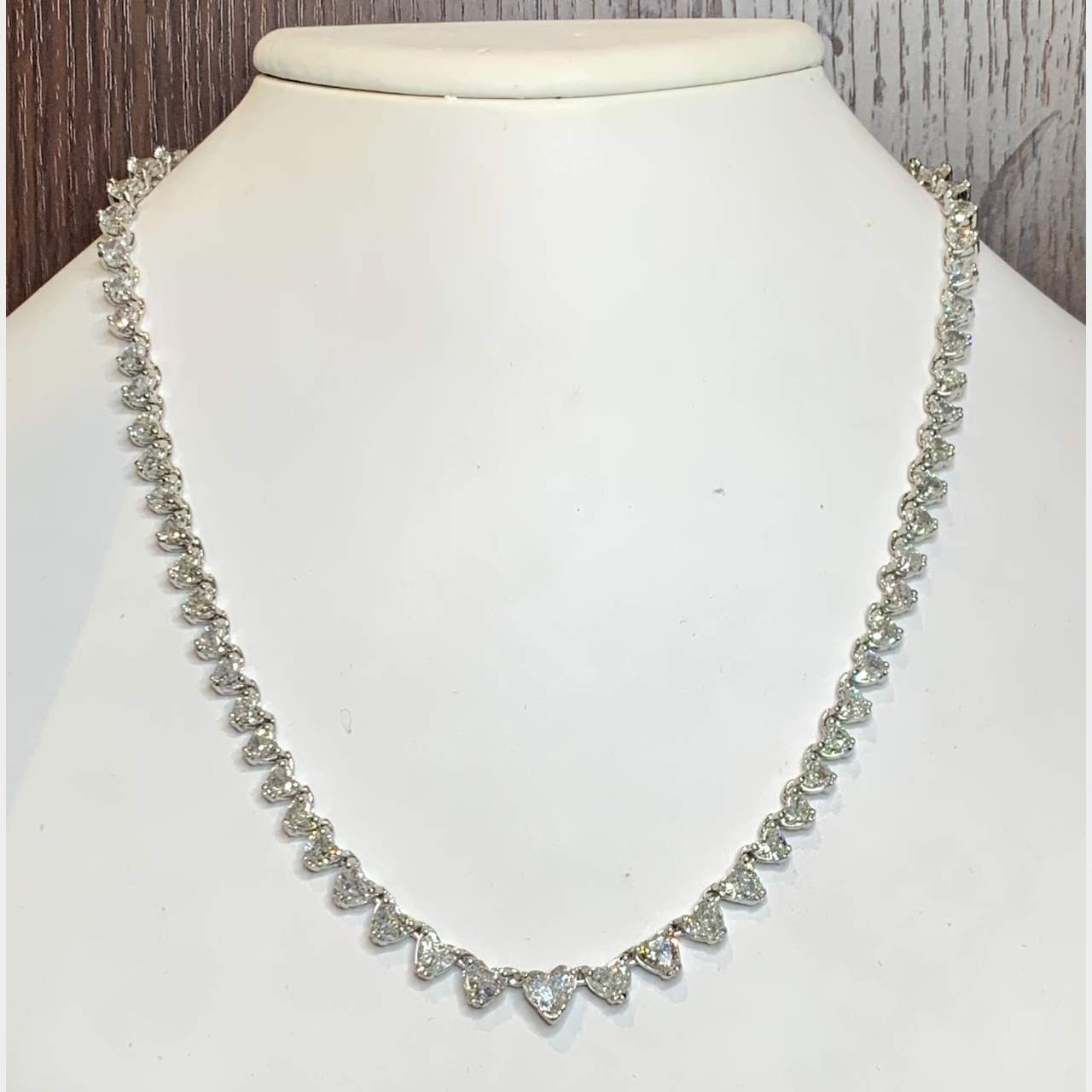 Platinum 29.50 Ct. Diamond Necklace