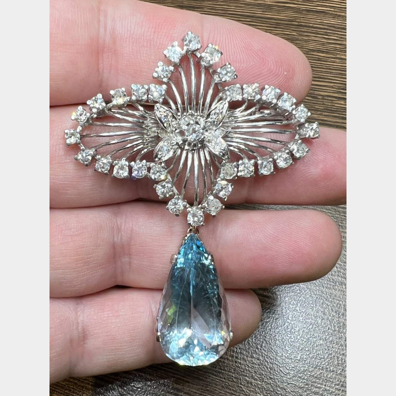 Retro Platinum Diamond & Aquamarine Brooch