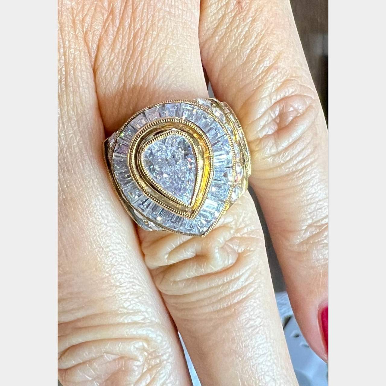 18K Yellow Gold Diamond Ring