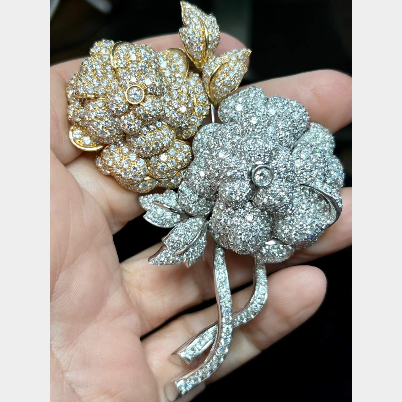 18K Yellow and White Gold Diamond Flower Brooch