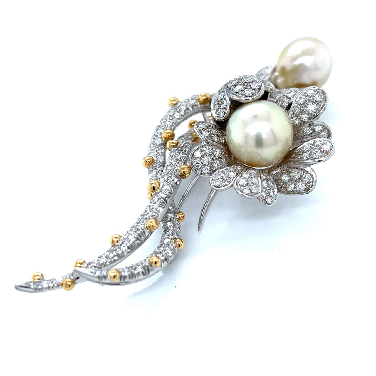18K White Gold South Sea Pearl & Diamond Flower Brooch