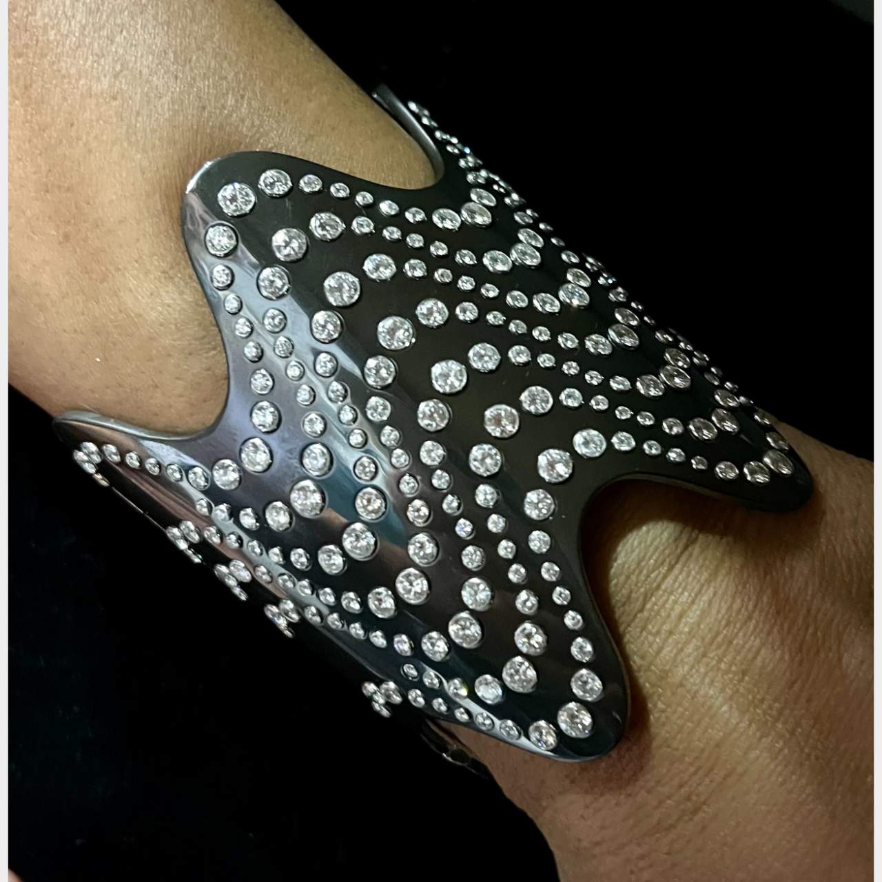 PAOLA BRUSSINO 18K Blackened Gold Diamond Bangle Cuff