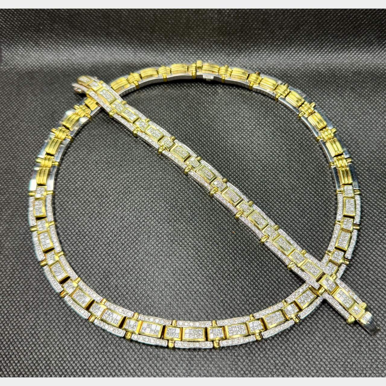 18K Yellow Gold Diamond Necklace & Bracelet Set