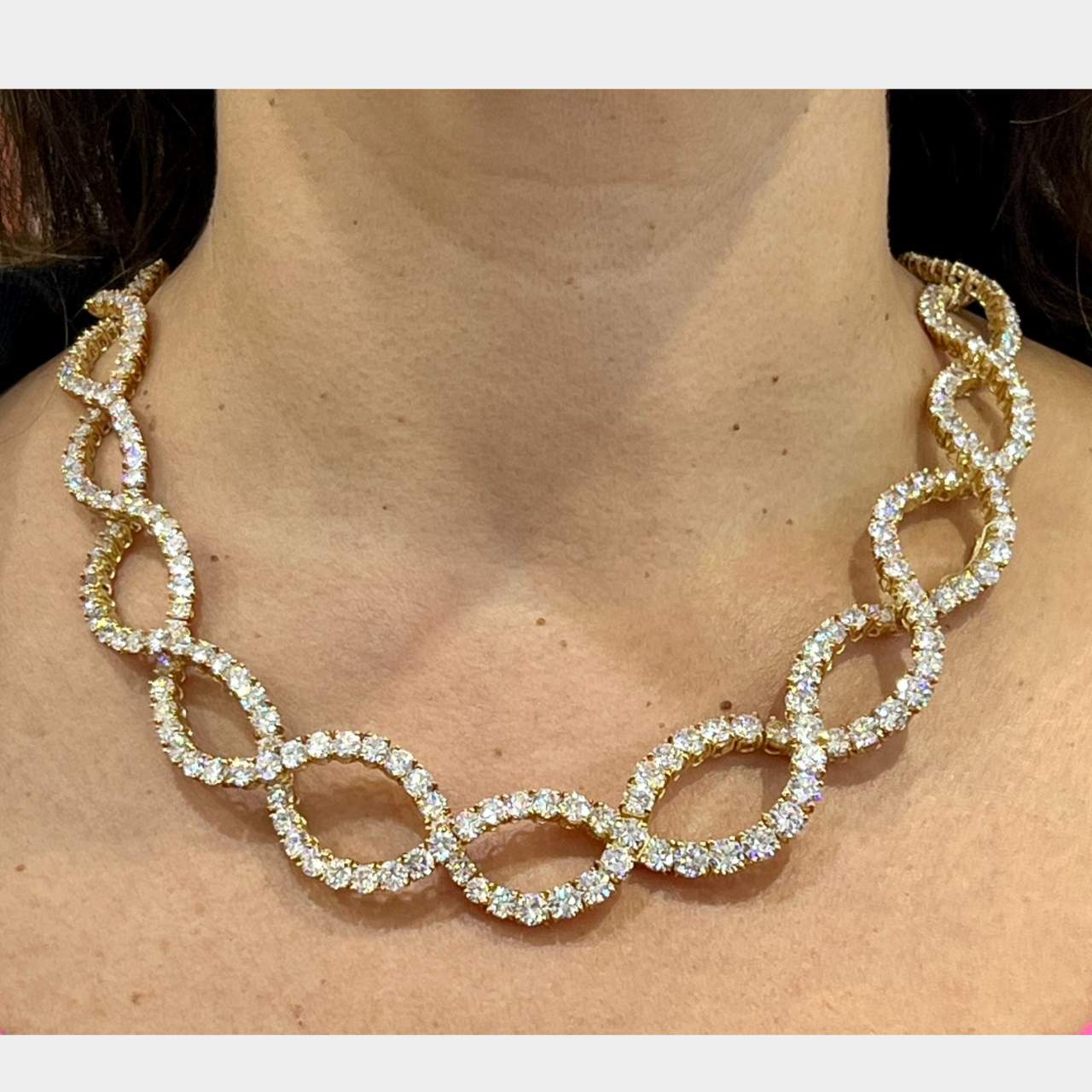 French 18K Yellow Gold 89.00 Ct. Diamond Necklace