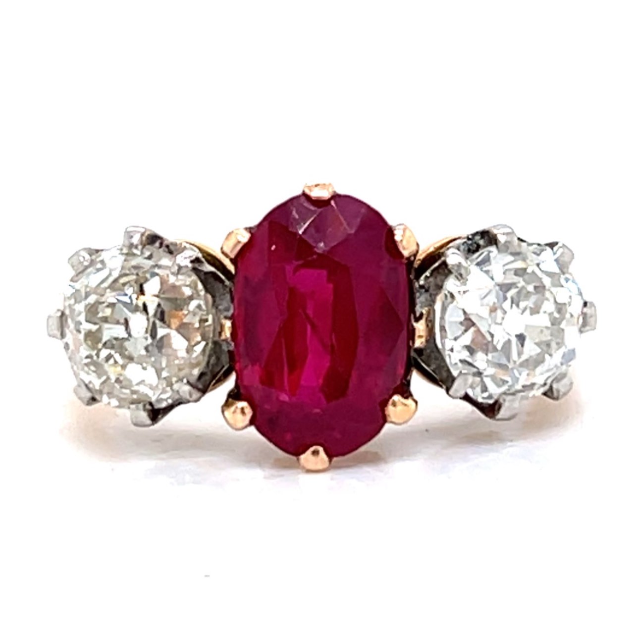 SSEF Certified No-heat Burma Ruby and Diamond Ring