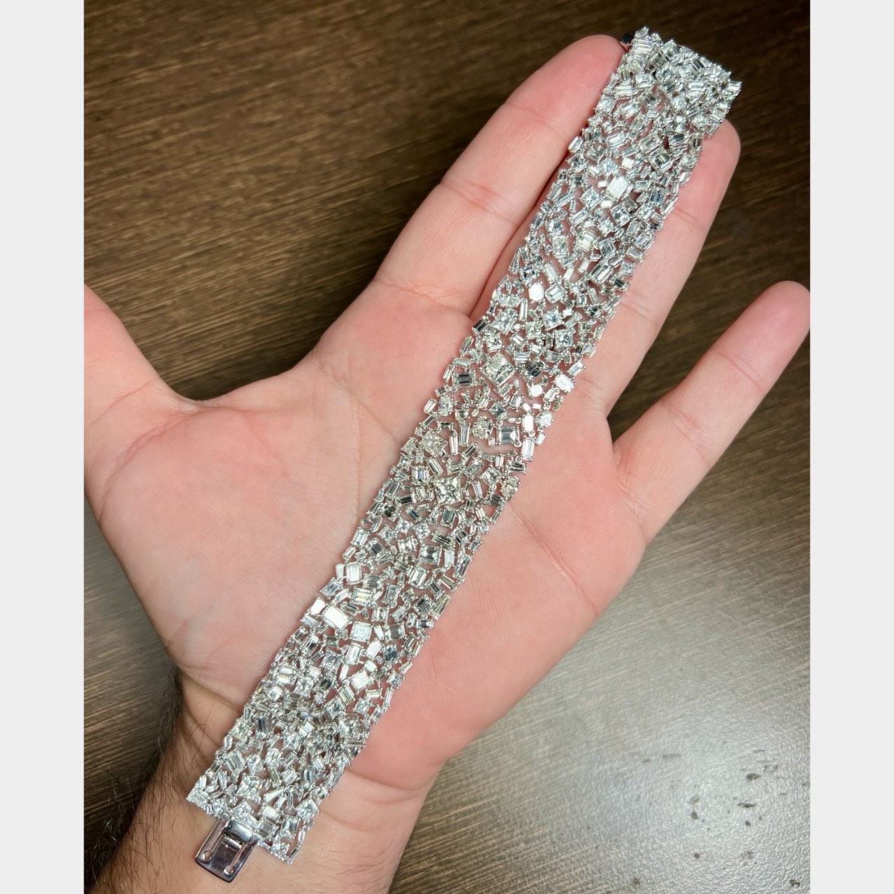 Platinum 41.03 Ct. Diamond Bracelet