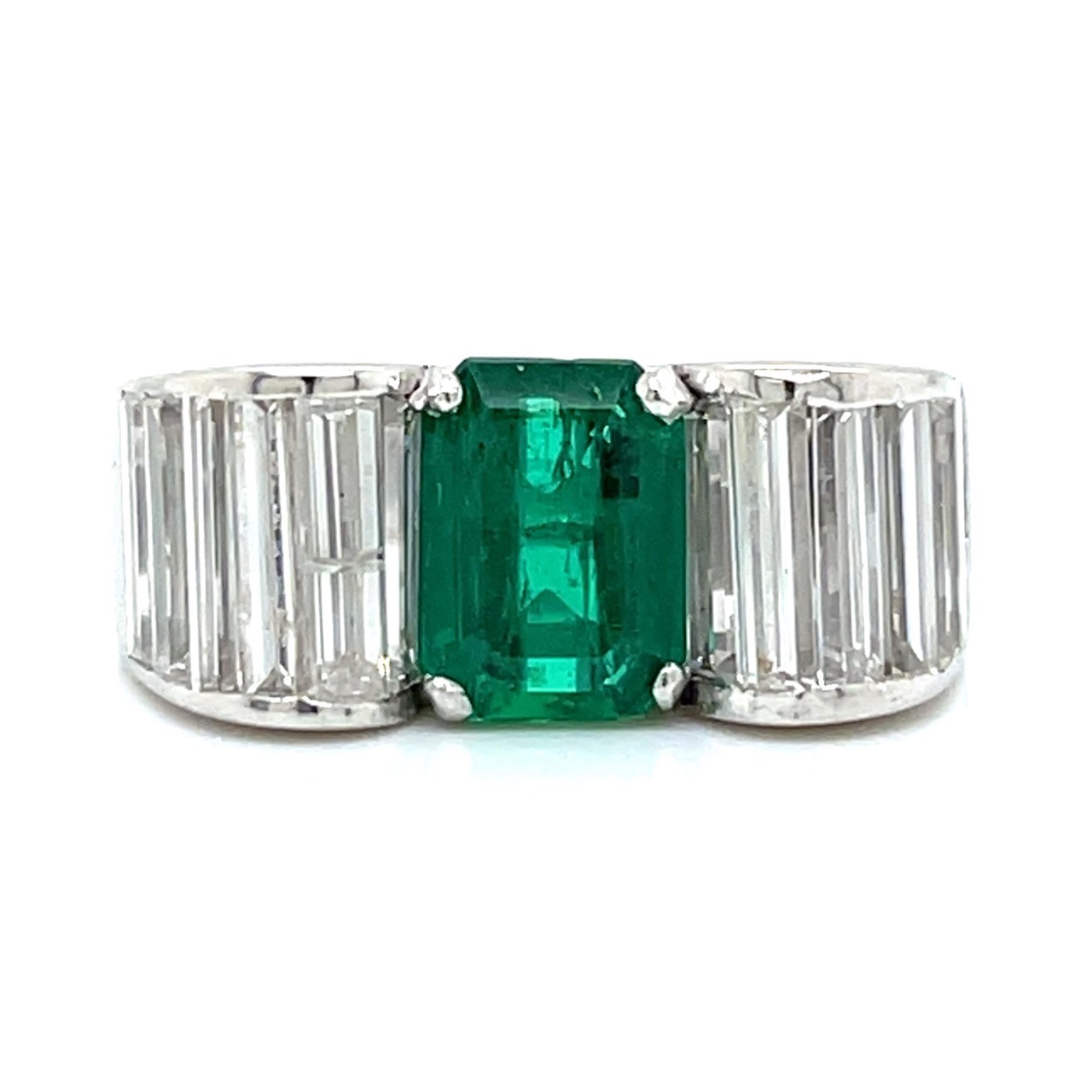 Art Deco Platinum Colombian Emerald & Diamond Ring