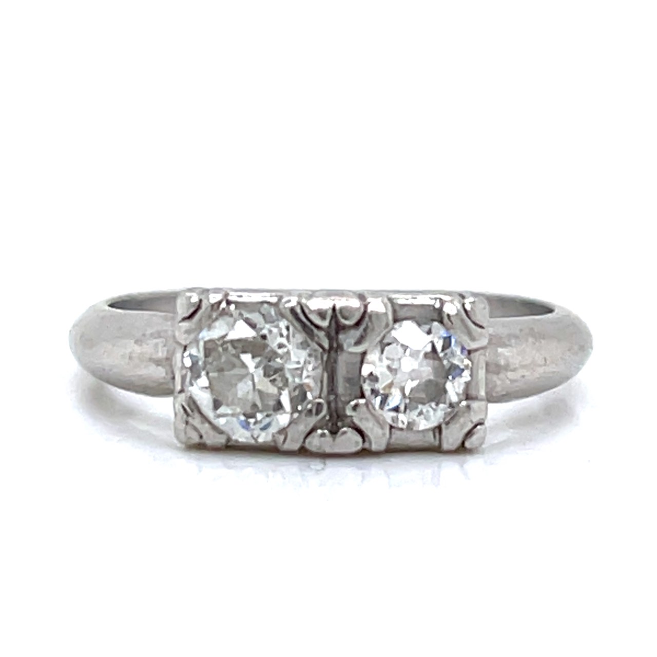 Art Deco Platinum Diamond Ring