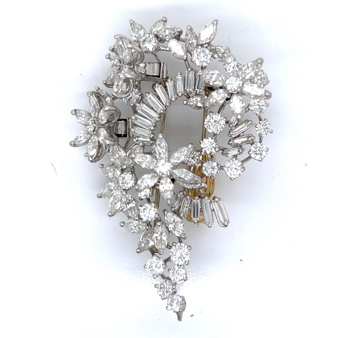 1960’s Platinum 15.00 Ct. Diamond En Tremblant Brooch